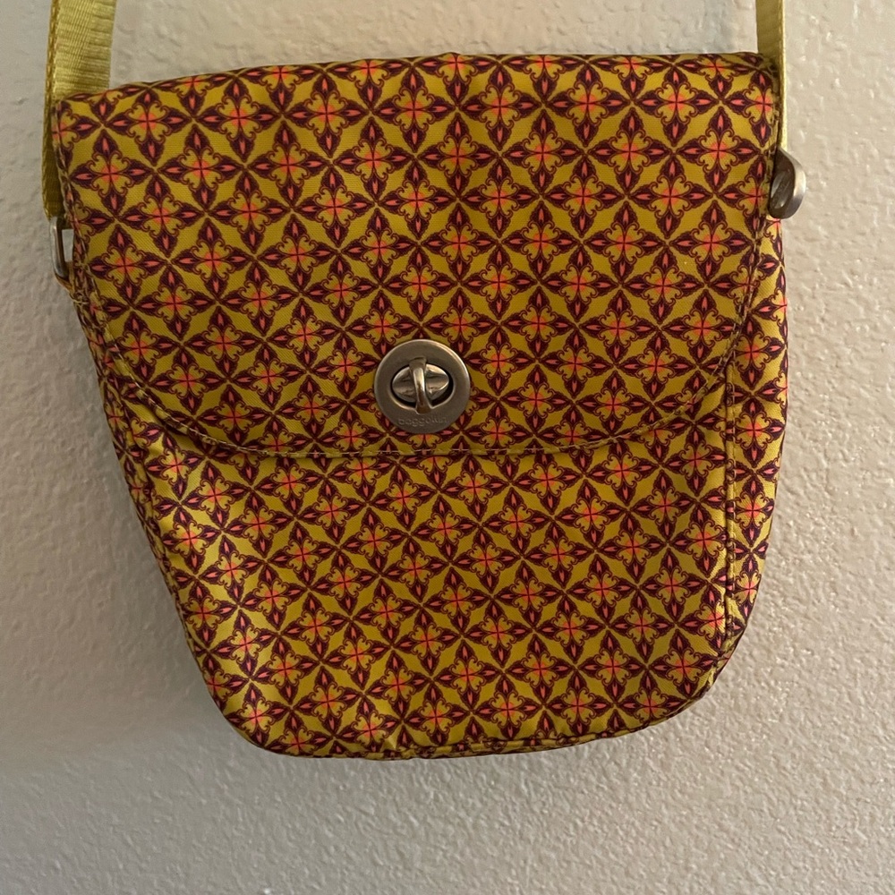 Baggallini Yellow Patterned Crossbody with Turn-Lock